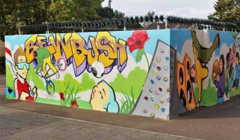 Graffiti-ed wall representing Bewbush 